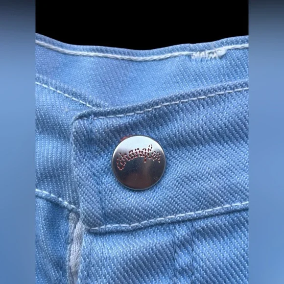 ✨Light blue vintage Wrangler flare jeans with a relaxed fit✨ - Picture 2 of 6